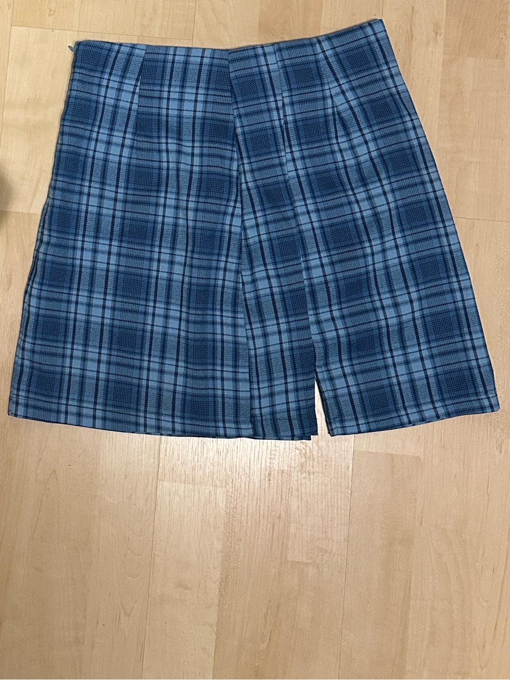 SHEIN Blue Plaid A-Line Mini Skirt with Front Vent